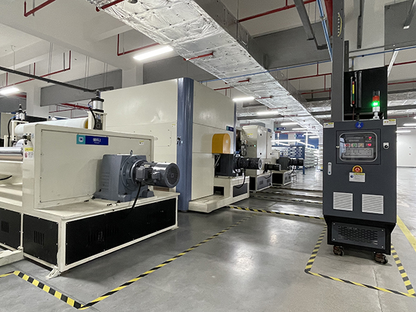 高溫輥筒模溫機(jī) 高溫輥筒模溫機(jī)