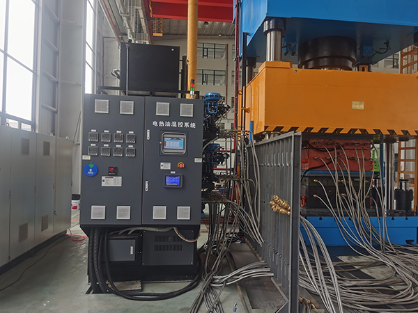 復(fù)合材料模壓油溫機(jī)