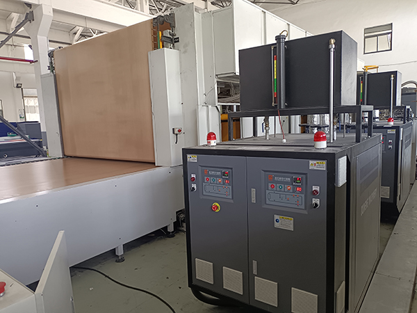 GMT片材成型模溫機(jī)